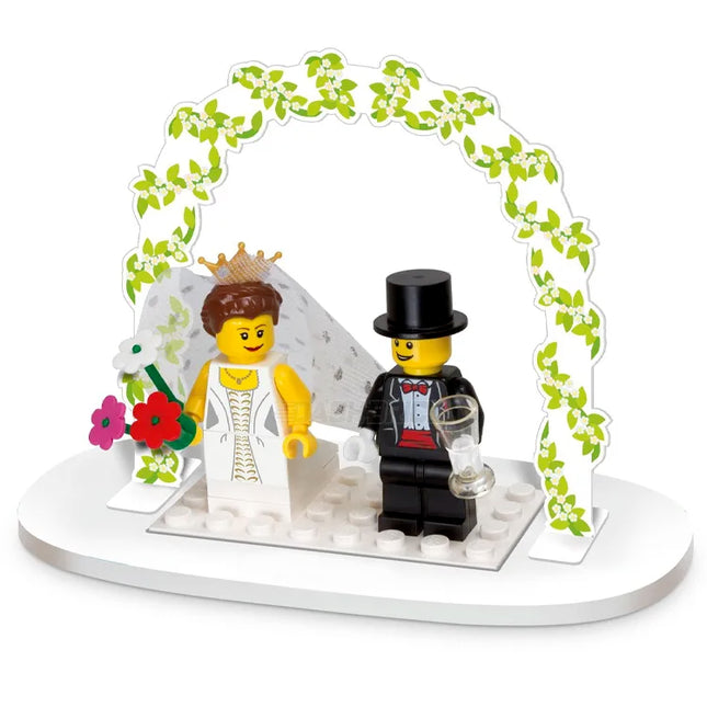 LEGO® Bride and Groom, Wedding Cake/Table Topper [853340]