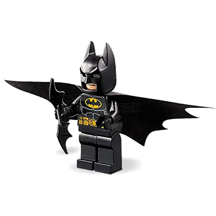 LEGO Minifigure - Black Suit, Yellow Belt, Outstretched Cape [DC Comics]